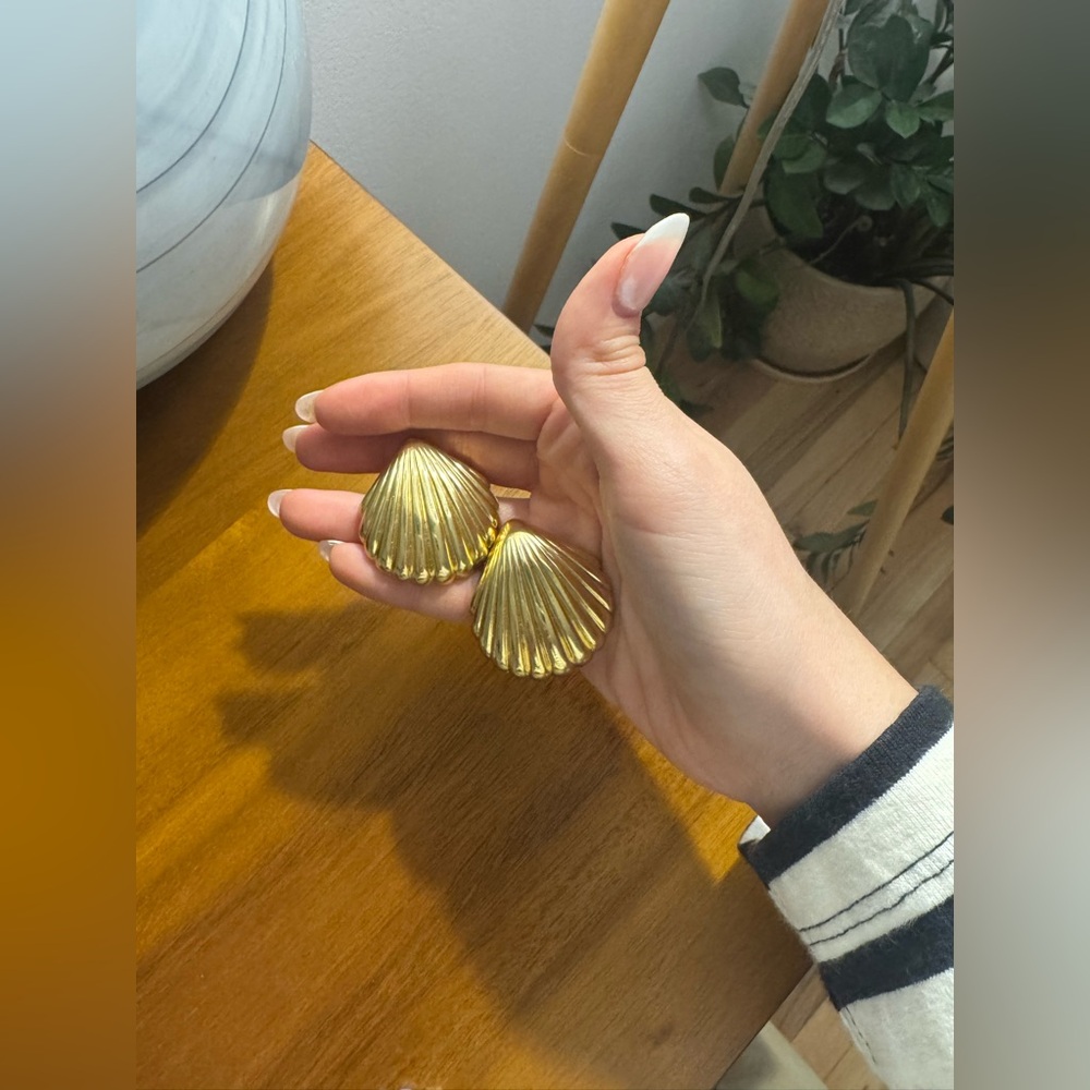 Jcrew Gold Shell Earrings